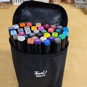 KAMINRUN 36x Fabric Dual Tip Marker Pens for Kids Adults In Artists Carrier NWOT